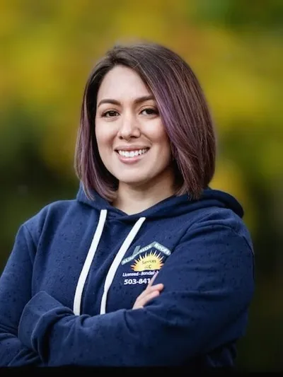 Jessica Torres - Office Manager at Sunnyside Roofing